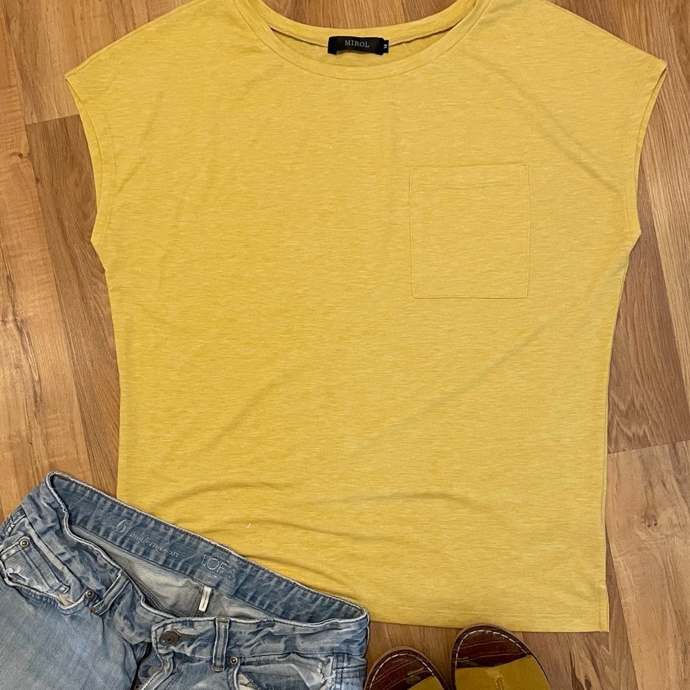 MIROL Women's Short Sleeve Tops Basic Loose T Shirts (NWOT) Size: M